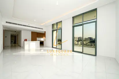 Huge Size | Brand New | Walkable from Metro