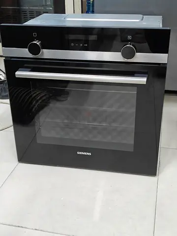 Siemens brand built-in electric oven 60cm