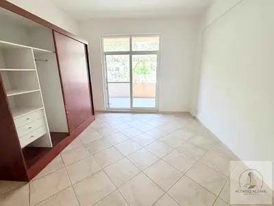 Good Layout | Bright | Ready to move