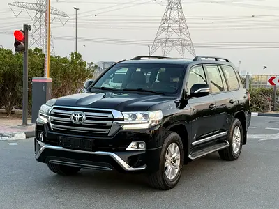 Pristine 2016 Toyota Land Cruiser EXR GCC Specs