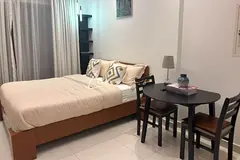 Furnished | Mid Floor | 1 Bathroom