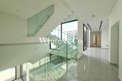 Barari Oasis | Pure Luxury | Lake View