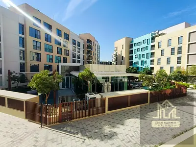 Spacious 1BR Big Living Area Gym Pool Parking Gated Community