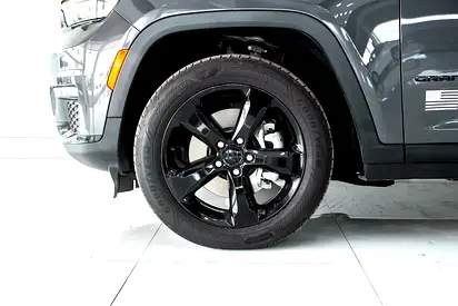 صورة 8 لـ 2022 JEEP GRAND CHEROKEE L