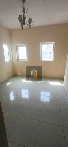 #2BHK WITH BALCONY AND 3 BATHROOM NEAT AND CLEAN JUST IN 38k