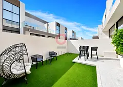 Modern 3BR+Maid | Private Garden | Tenanted