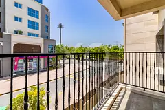 Large 1 Bedroom | Unfurnished | Park View