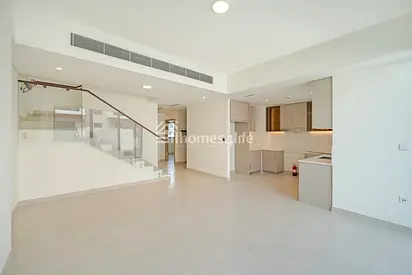 VACANT | END CORNER | READY Unit
