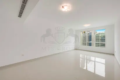 Elegant Apartment | Stunning Canal View | Coral Tower