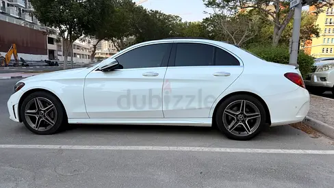 2021 Mercedes-Benz C-Class C300 4MATIC Canadian Specs