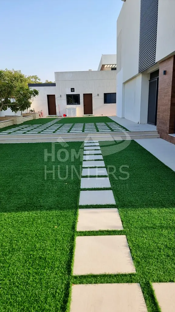 Luxury 5BR Corner Villa | Fully Renovated & Furnished