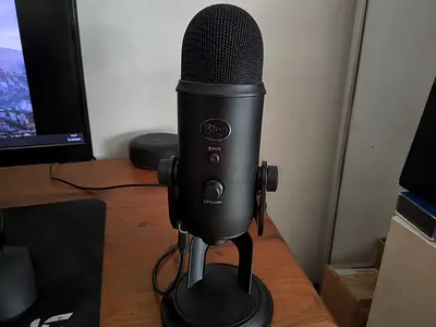 Blue Yeti USB Condenser Microphone - Good Working Condition