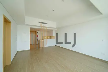 Upcoming 3rd Week of Sept | High Floor |Convenient