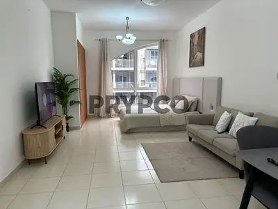 Tenanted Studio | Till May 2027 | Low Floor