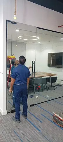 Glass and Aluminium Work Home/Office Glass/Bathroom/Living Room