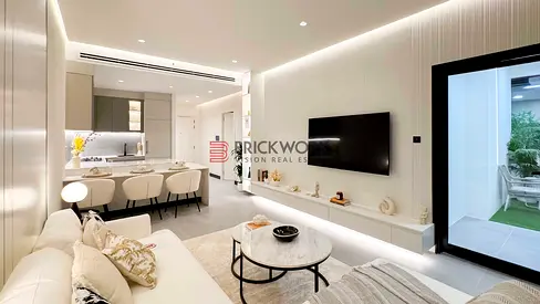3BR with Jacuzzi | 1% per month | Luxury