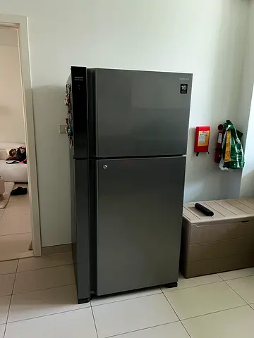 Fridge