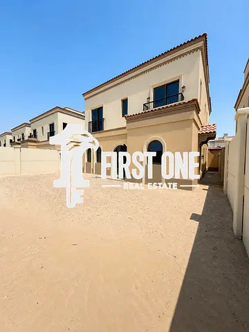 Single Row TH | TOLEDO | Ready To Move