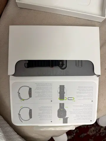 Apple Watch Band (Black) with Original Packaging newwith Apple care warranty Cellular+ GPS call me n