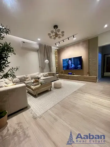 FREE HOLD VILLA FOR SALE
