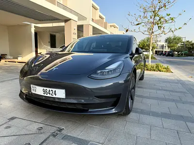 Tesla Model 3 Standard Plus, GCC, Warranty, very clean