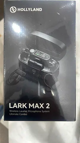 Hollyland Lark Max 2 ultimate combo 2 person Wireless Lavalier Microphone