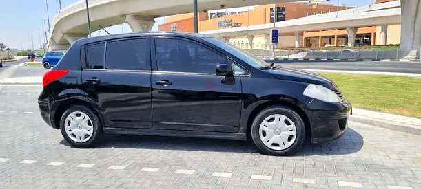 Reliable Nissan Tiida 2011 | GCC Specs | Well Maintained