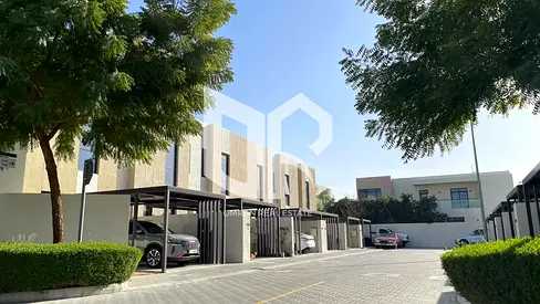 Townhouse in Nasma | Ready to Move In | Freehold