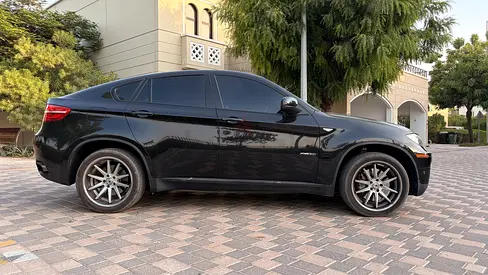 Well Maintained 2013 BMW X6 xDrive50i