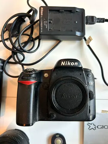 Nikon D80 SLR camera with 50mm portrait lens, with charger and all accessories