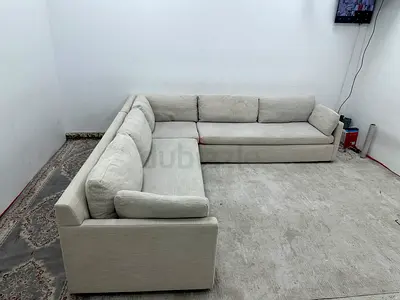 Like new condition west elm corner sofa