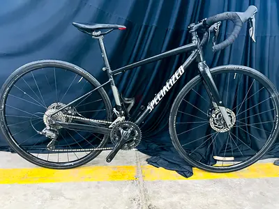 Road bike specialized