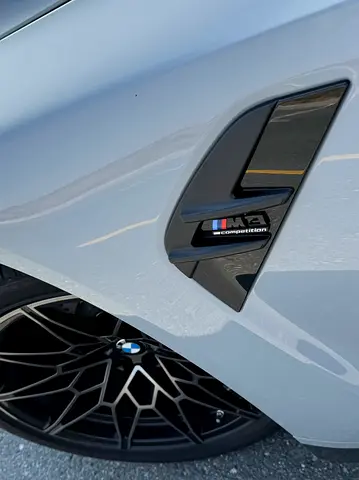 2025 BMW M3 照片 3