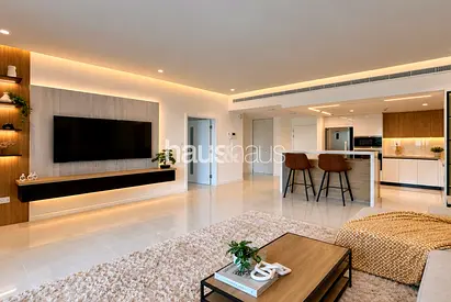 Luxurious | Fully Renovated | Fully Furnished
