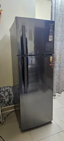 Lg refrigerator for sale AED 400