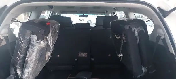 صورة 12 لـ 2019 Toyota INNOVA
