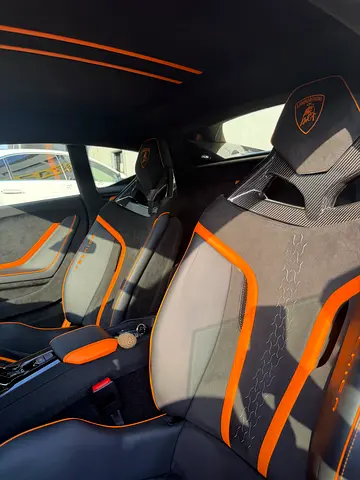 صورة مصغرة 11 لـ 2024 Lamborghini HURACAN