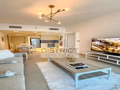 Bright Corner 1BR | Fully Furnished | Great Investment