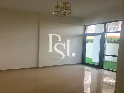 Bigger Layout | 1BR+Study | Private Garden