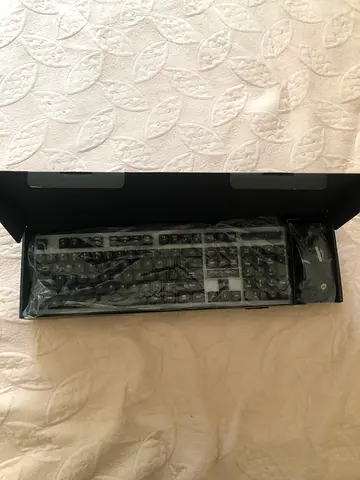 Keyboard and mouse with lights and 1 year warranty