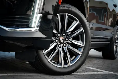 2022 Cadillac ESCALADE — миниатюра 15