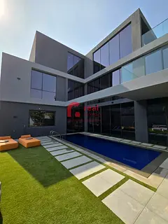 6 Bedrooms Villa | Facing Amenities | Best Price | Motivated seller