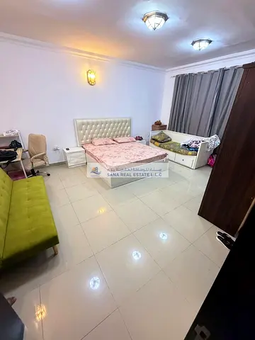 3 BHK monthly 3 bath Flat