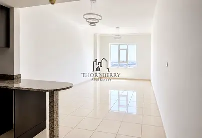 Spacious 2BR | Balcony | Vacant from October