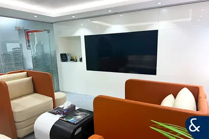 Canal Views | Fitted Office | 4 Parking