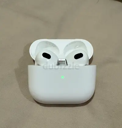 Apple AirPods Pro (2nd gen) - Good Condition, Charging Case Included