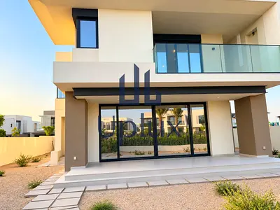 Corner Unit | Single Row | Premium Location