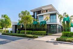 Branded Mansion | Bespoke | Ultra Luxury