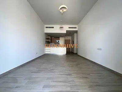 Corner unit High End Quality Luxury Living 2D View One Mont Free