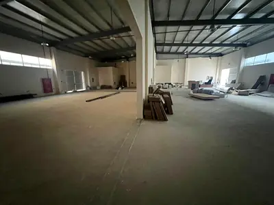 Large warehouse for rent on Mohammed Bin Zayed Road | High electrical capacity | Suitable for all types of activities